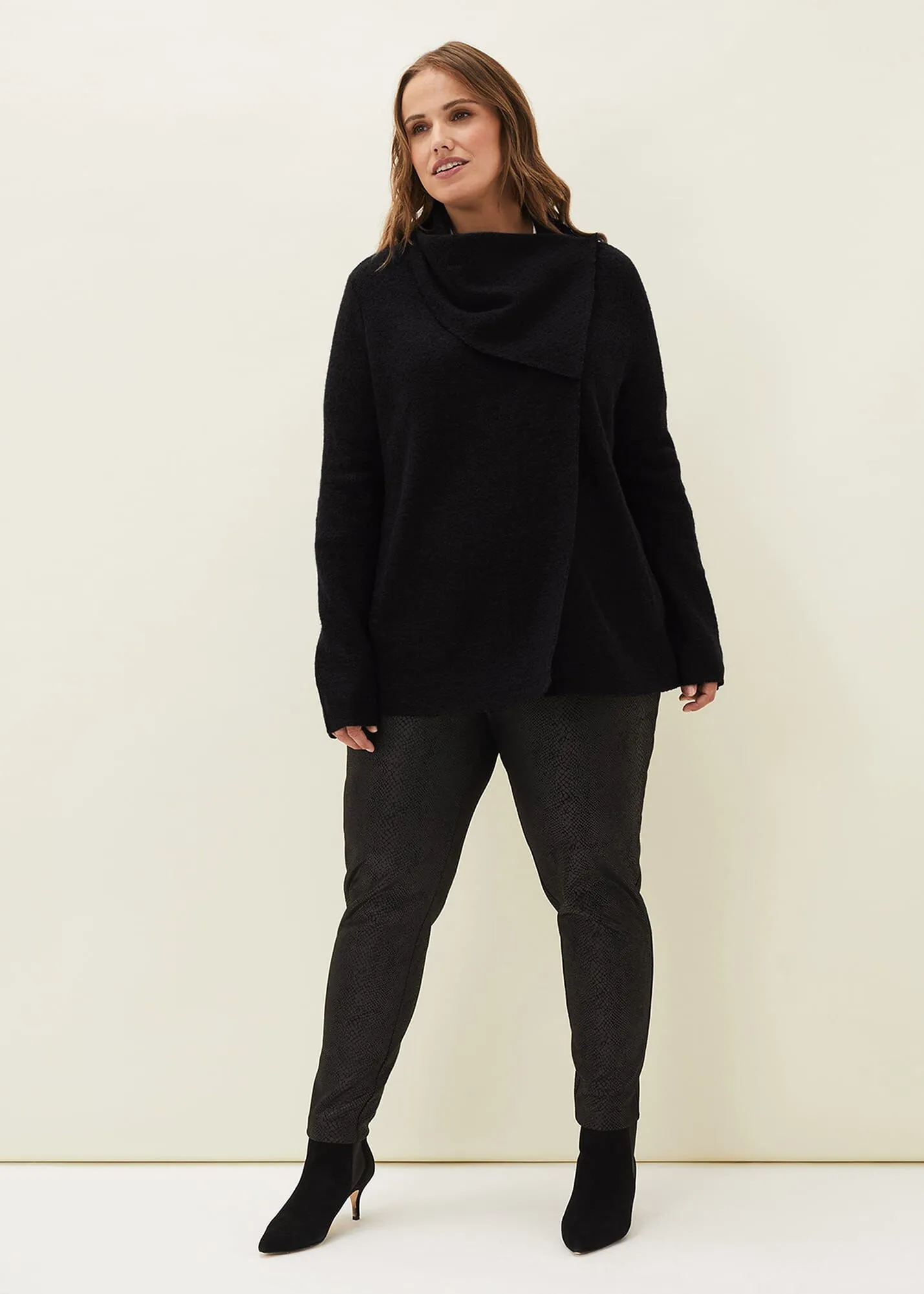 Bellona Short Knit Coat