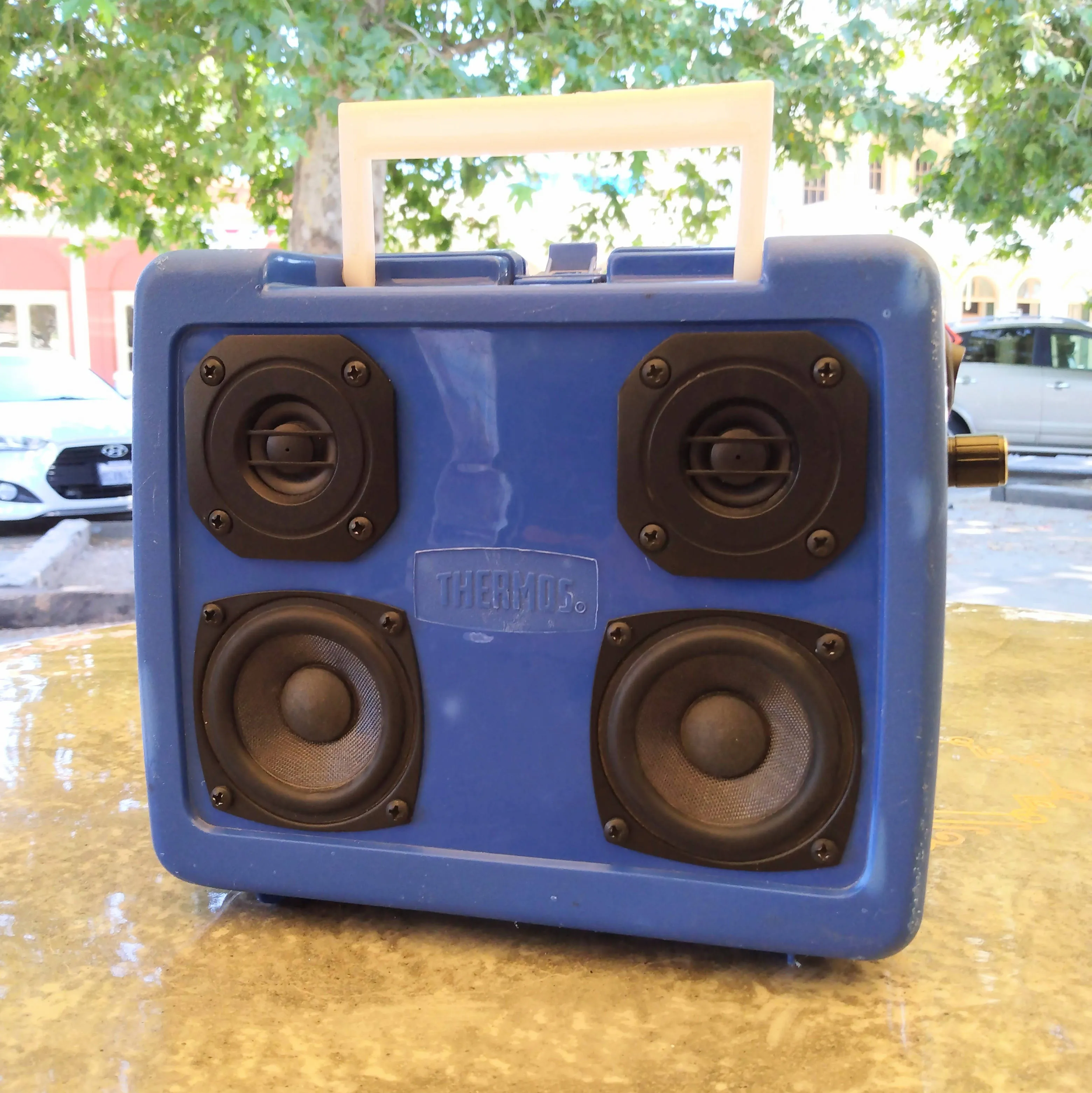 Boomcase - Vintage Pokemon lunchbox speaker - Bluetooth rechargeable