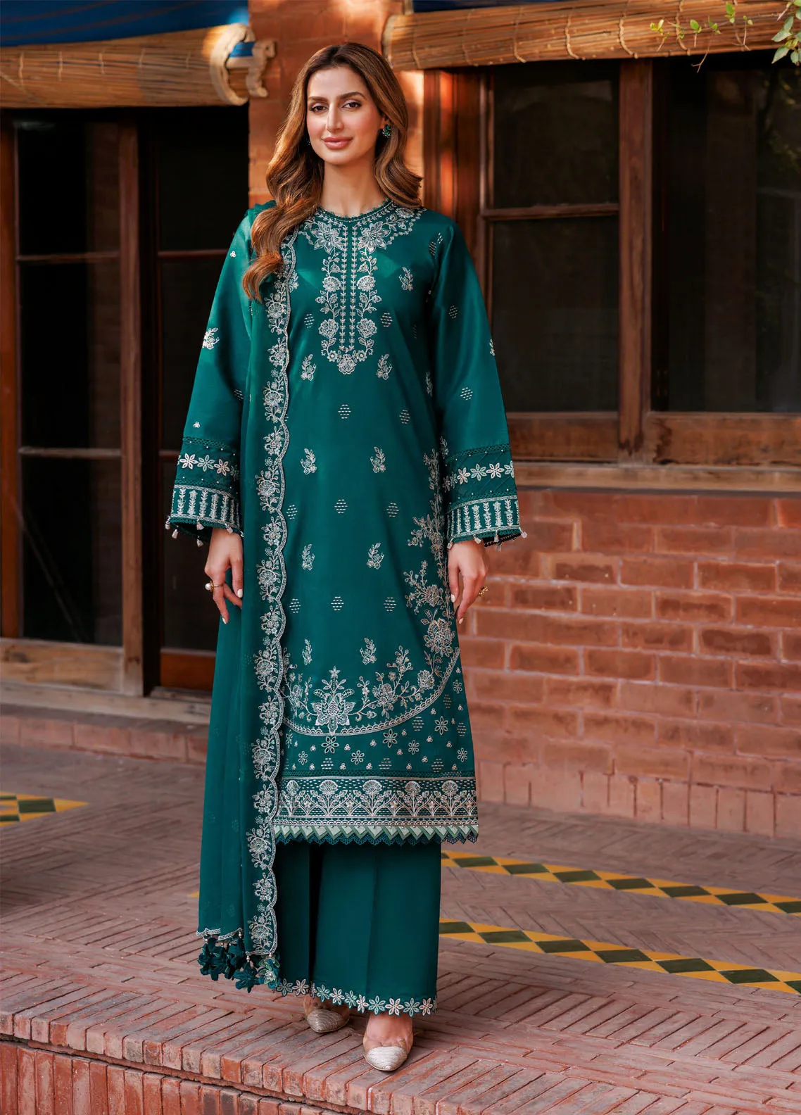 Kaavish By Farasha Eid Festive Embroidered Lawn 3 Piece Unstitched Suit FSH24KEFL D-08 TEAL GARLAND