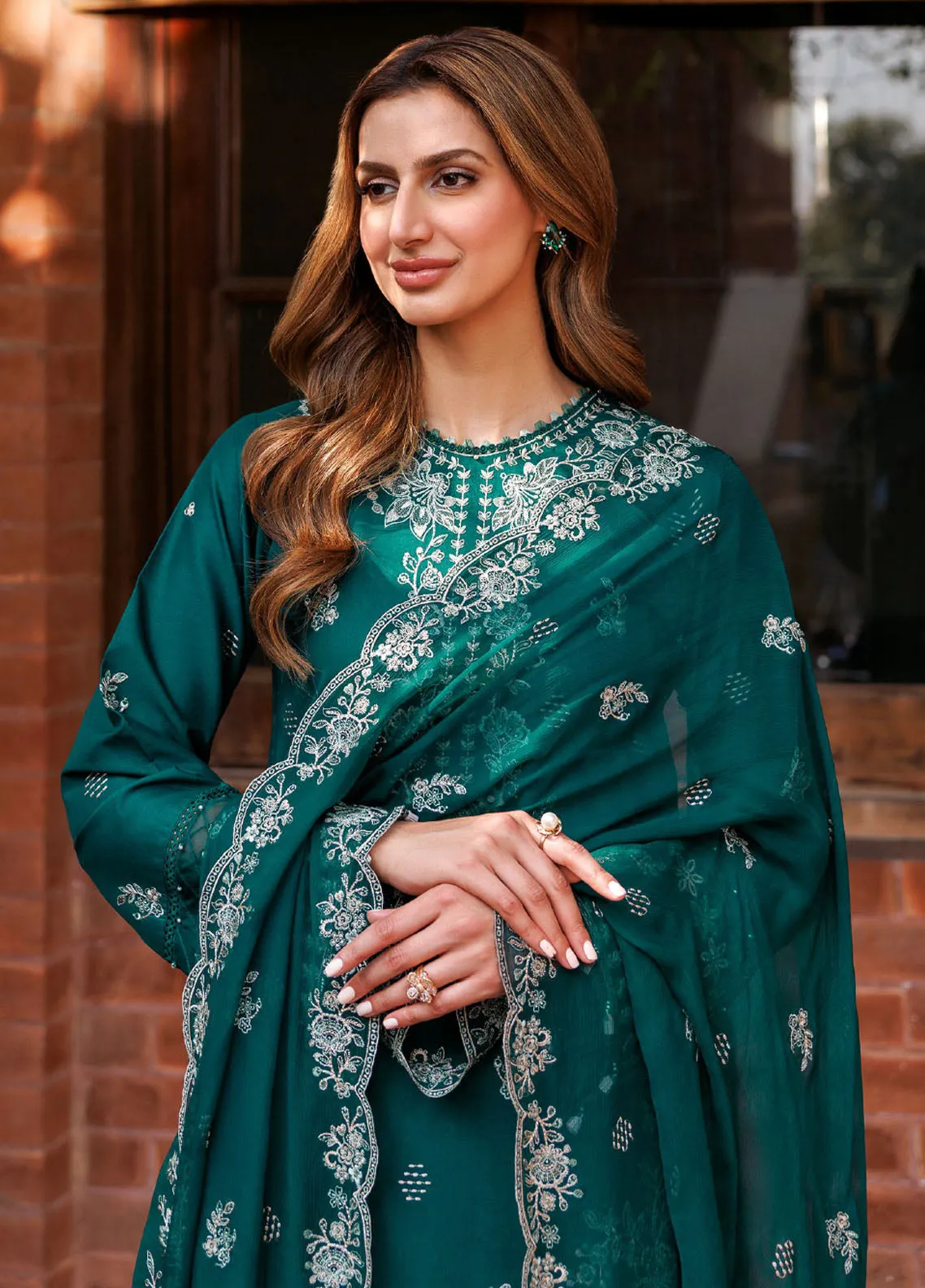 Kaavish By Farasha Eid Festive Embroidered Lawn 3 Piece Unstitched Suit FSH24KEFL D-08 TEAL GARLAND