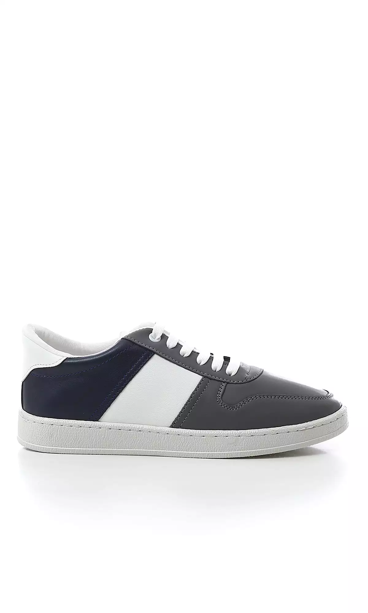 O179078 Tri-Tone Round Toecap Casual Shoes - Dark Grey, White & Navy Blue