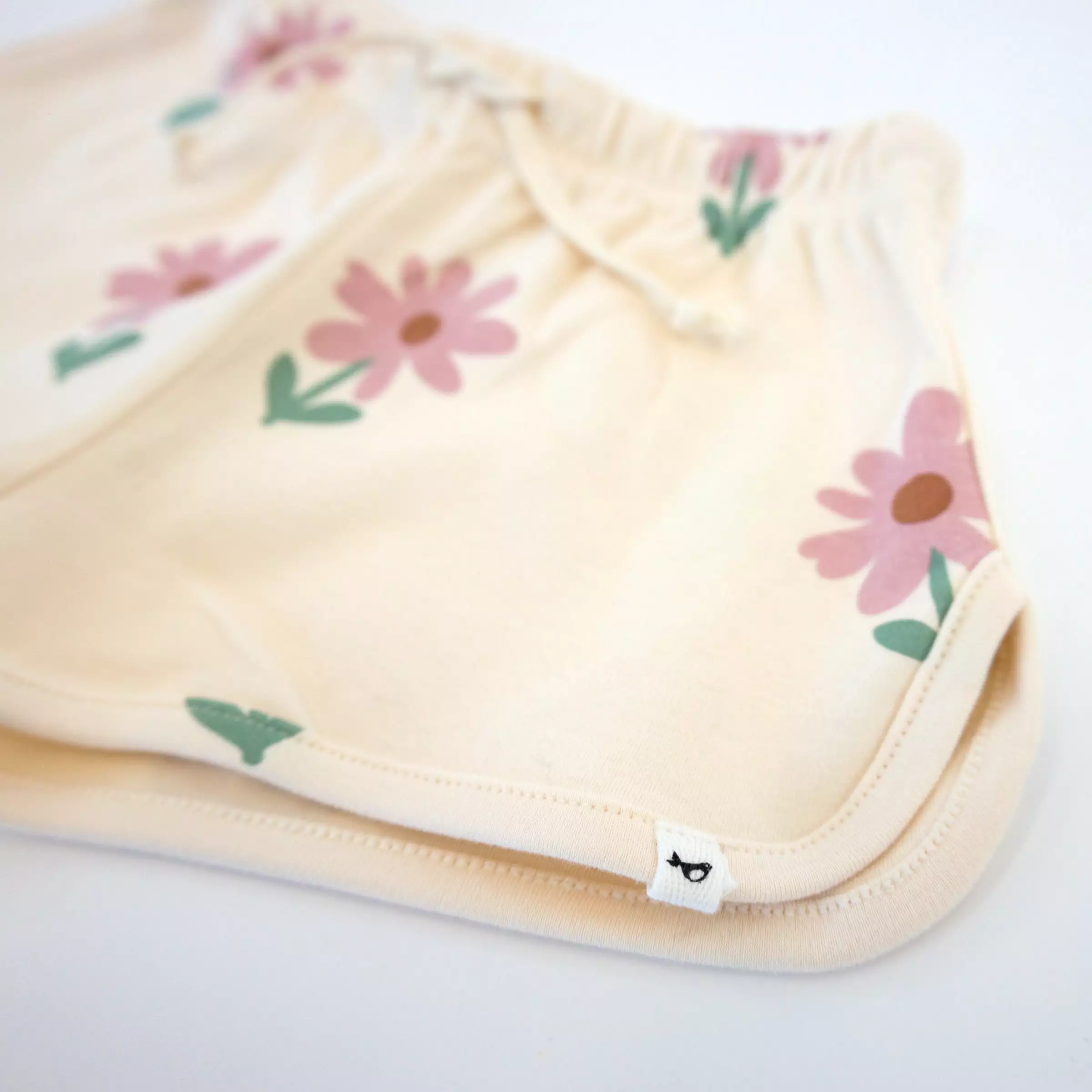 oh baby! Drawstring Shorter Track Shorts - Picking Daisies Print - Cashew