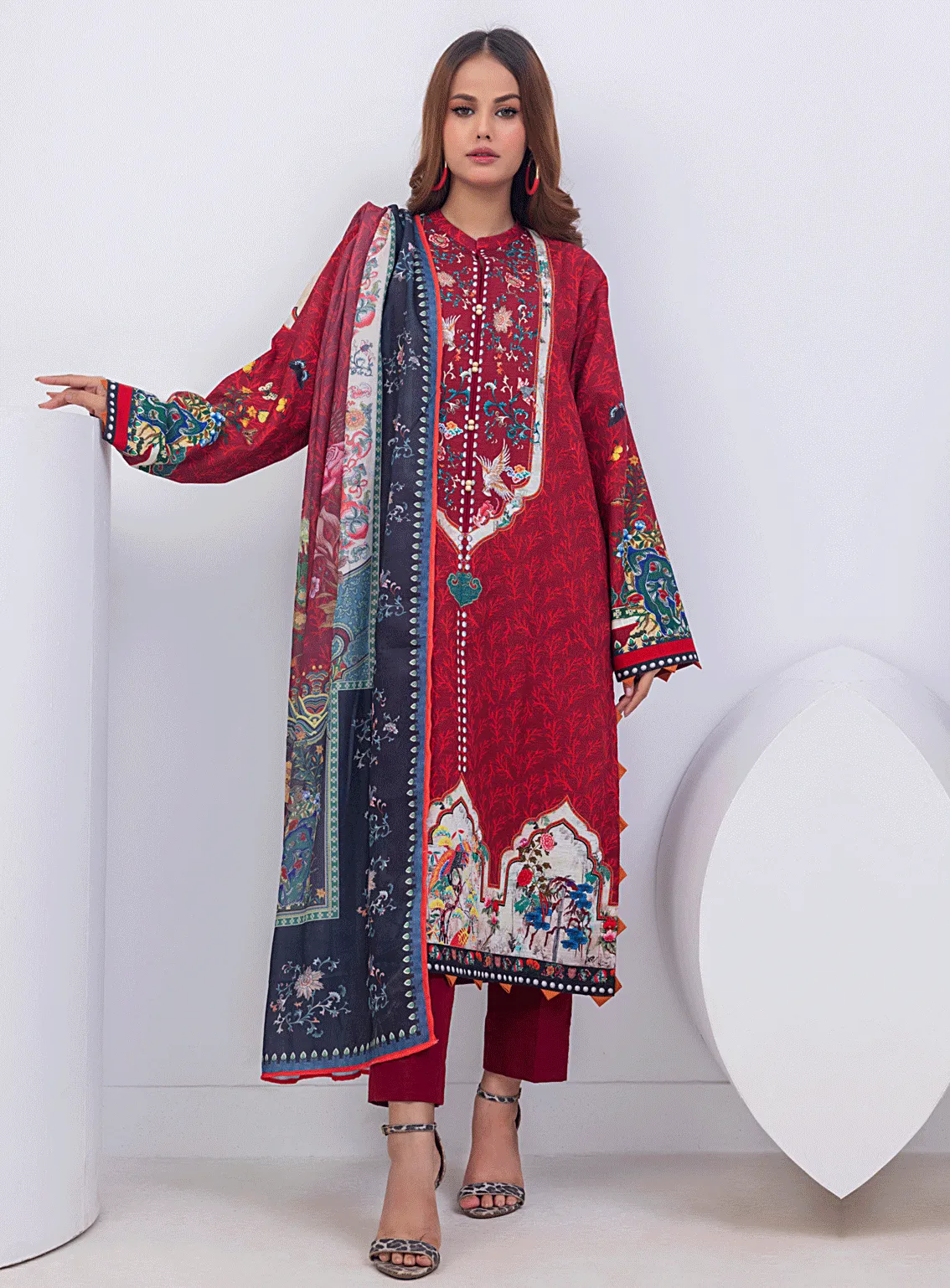 Regalia By Gul Ahmed Printed Khaddar Unstitched 3 Piece Suit - GA23RW WRF32014