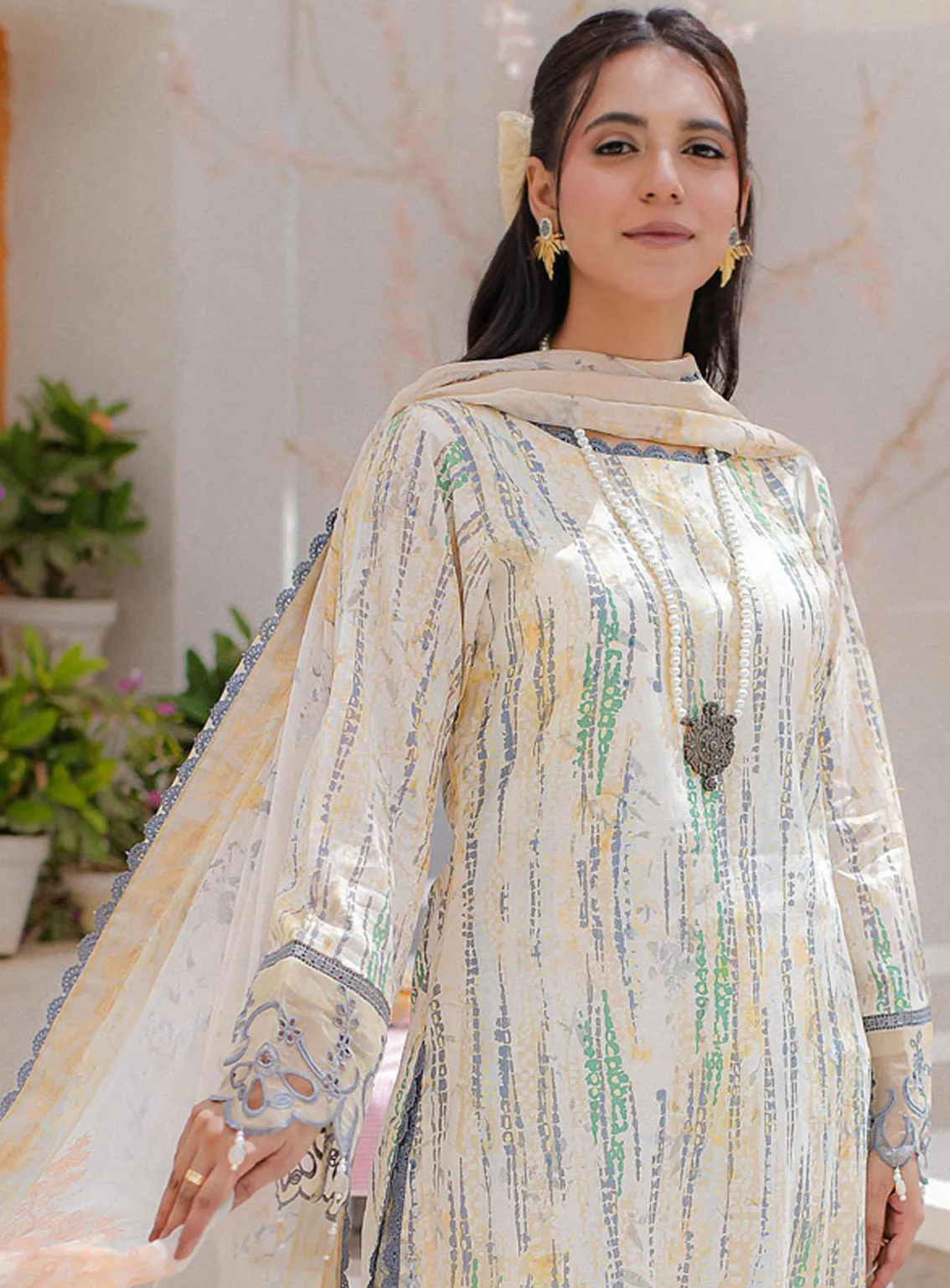 Sunshine Bloom By Al Zohaib Embroidered Cambric Unstitched 3 Piece Suit - 04