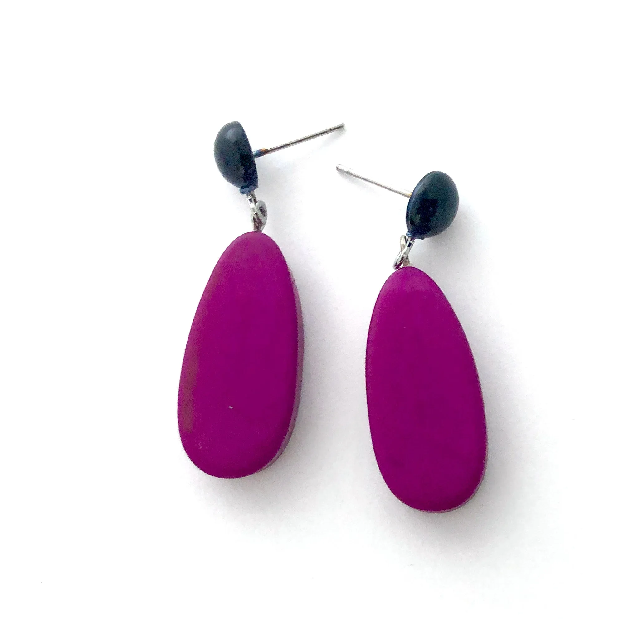 Violet Matte Alex Drop Earrings *