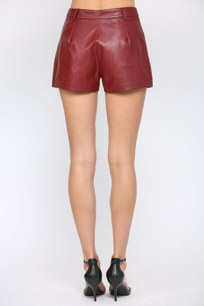 WINE FAUX LEATHER SHORTS