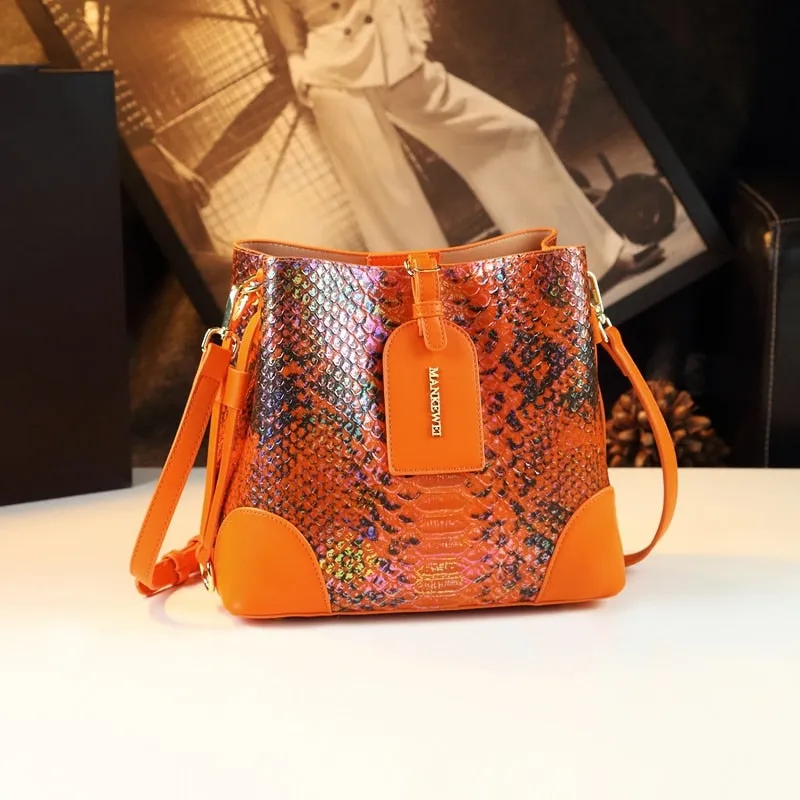 Women's Genuine Leather Snakeskin Pattern Large Capacity Bucket Handbag