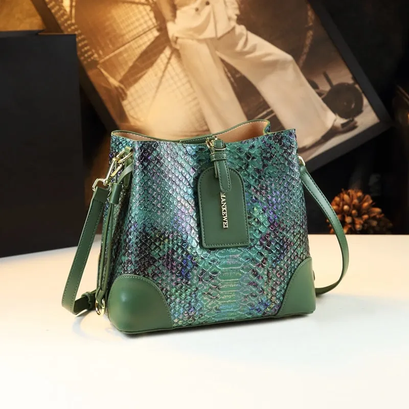 Women's Genuine Leather Snakeskin Pattern Large Capacity Bucket Handbag